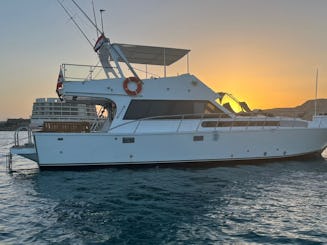 Yacht charter in Hurghada · 2010 — Wood (2010)