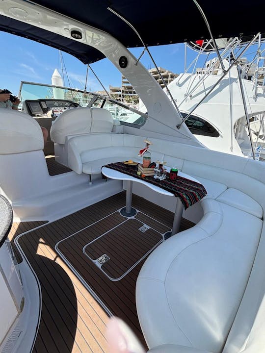 Yacht Four Winn de 40 pés, 15 pessoas 