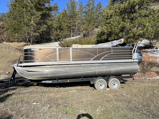 2019 Sylvan Fish&Cruise Pontoon Boat for Rent @Holter Lake Wolf Creek Montana