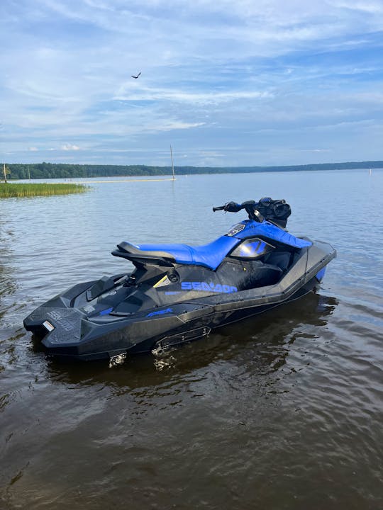 (3) - 2023 sea doo spark 3 up Jetskis for Rent!