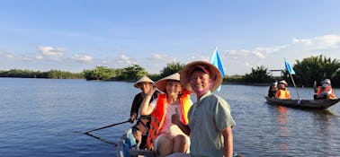 Experiencia rural en Hoi An: paseo en barco por el río Co Co y ciclismo por senderos inexplorados