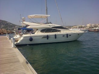 Yates a motor Princess 45 Fly