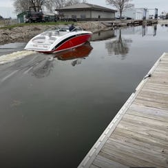 24’ Yamaha boat with Captain for Rent