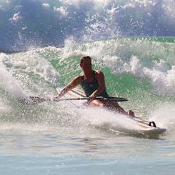 Ski de surf à Trincomalee, Sri Lanka