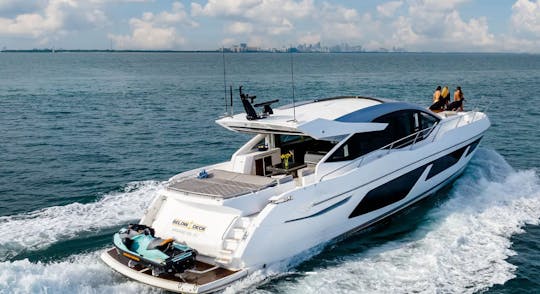 Yacht Sunseeker 74 pieds | 13 invités | 1300 $/heure
