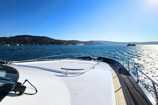 Croisière sur le Bosphore avec un yacht privé de 26 m