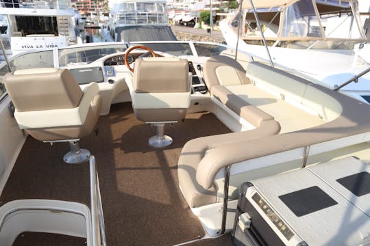 Cruzador esportivo Sea Ray 400