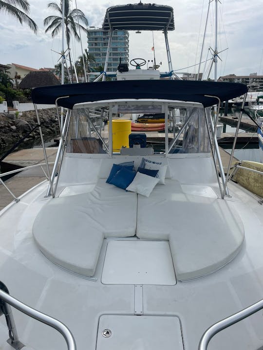 Amusement et aventure sur le yacht Luhrs 32 avec un capitaine professionnel