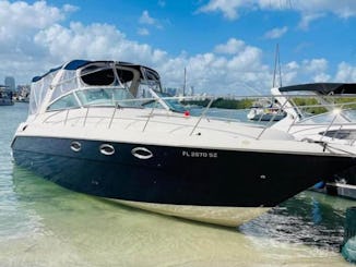 37FT MONTEREY Yacht in Miami