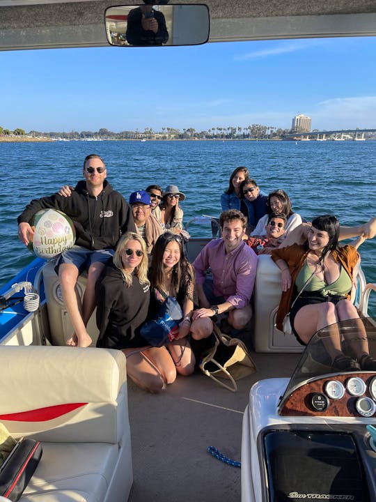 30' Double Decker Pontoon Party Boat in Mission Bay
