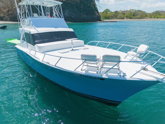 Alquiler del yate a motor «Lupo II» en Playa Flamingo, Costa Rica