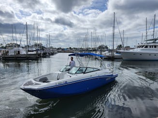 Aproveite o Yamaha AR240 Charter 2019 de 24 pés em Saint Pete Beach, Flórida