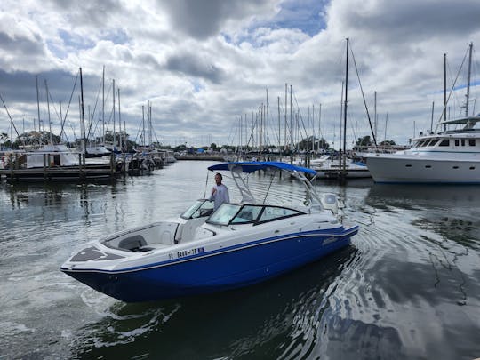 Profitez de la location 2019 d'un Yamaha AR240 de 24 pieds à Saint Pete Beach, en Floride