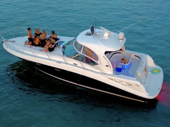 1 Hour free - Yacht and jetski in Miami: Sea Ray Sundancer 50ft