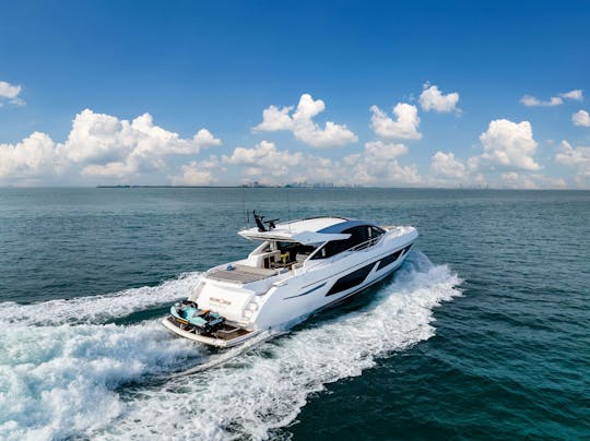 Yacht Sunseeker de 75 pieds avec capitaine 