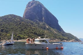 Tour in Rio de Janeiro with Up to 22 Guests Aboard 