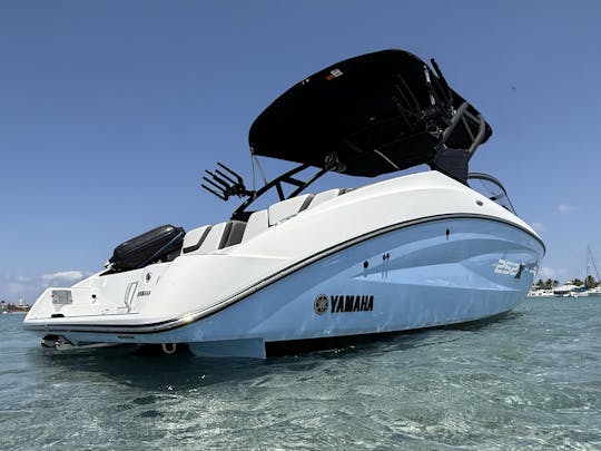 Yamaha 252 XE 2024 à West Palm Beach, en Floride