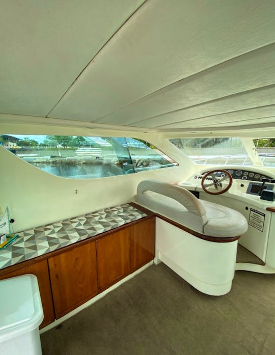 49ft Intermares Motor Yacht Accommodate Up To 15 People