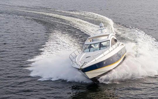 SUNSEEKEER 55ft Yacht | The perfect Getaway at Los Cabos