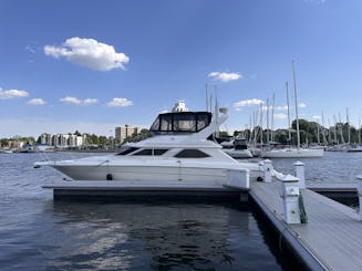 Yacht Sea Ray Express Bridge de 49 pieds