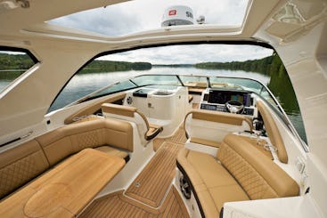 $250hr M-Th | $350hr F-Su | 12 ppl | Luxury Yacht Sea Ray SLX 350
