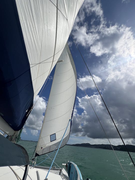 Catamarán de alquiler privado hasta 6 pasajeros