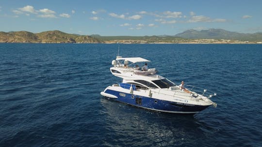 Luxury Azimut yacht in Cabo San Lucas