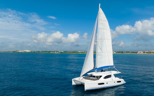 44' Leopard Catamaran All-Inclusive Charter in Riviera Maya