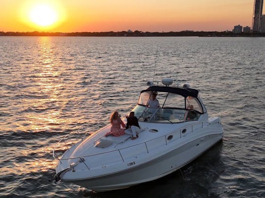  Sea Ray Sundancer de 38 pieds | Jusqu'à 100$ de rabais du lundi au jeudi**