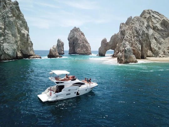 Gorgeous Azimut 38ft Motor Yacht In Cabo San Lucas