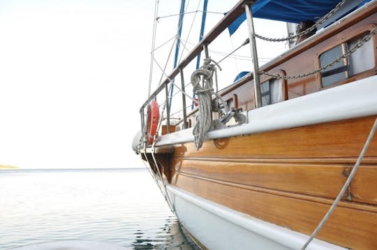 Gulet Alkatraz 6 cabines pouvant accueillir jusqu'à 12 passagers au départ de Bodrum