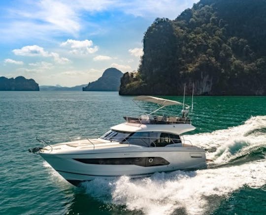 Aluguel de iates Jeanneau Prestige 420 Fly Motor em Cote d'Azur, França 