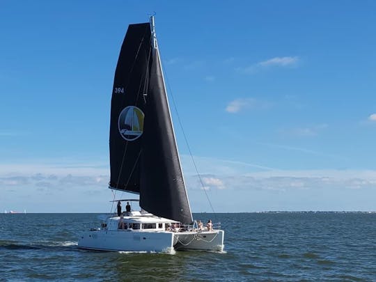 46' Lagoon 450 Sailing Catamaran - 12 Guests - Kemah Boardwalk Marina, Galv Bay