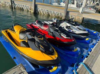 Excursão guiada de jet ski de 120 minutos na Golden Beach Intracoastal