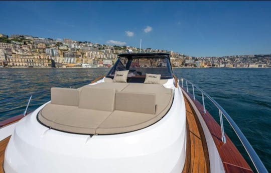 Location de bateau Sorrente · Mimi — Libeccio Cabin 11