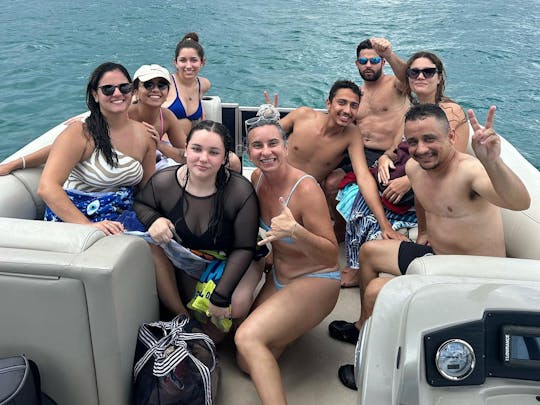 🌴 Explora con estilo: el barco Jupiter Adventure de 25 pies