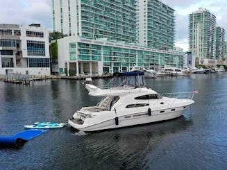 50ft Sealine T50 Luxury Motor Yacht Rental Miami, Florida