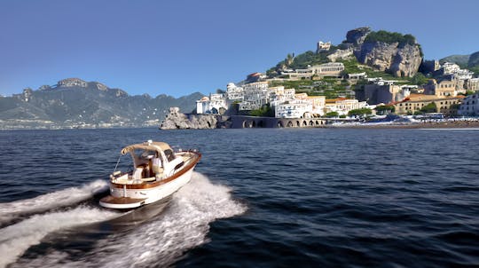 Barco deportivo Amalfi - Gozzo Grand Coast 30