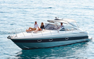 Pershing 37 Motor Yacht Rental in Sorrento, Campania