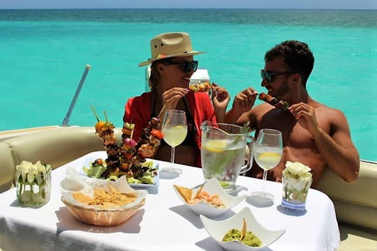 All-Inclusive 4-Hour Luxury Private Yacht Charter Experience in Riviera Maya