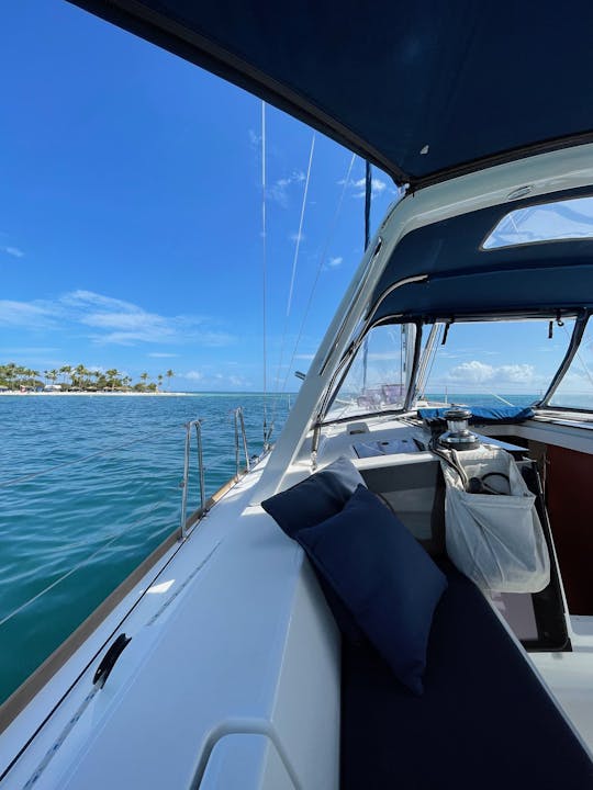 Private Luxury Sailing Charter around the East Coast of Puerto Rico