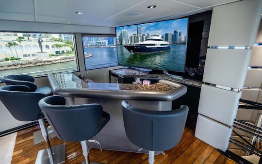 Mega Yacht 125ft Broward | Miami Beach | Five Star Service