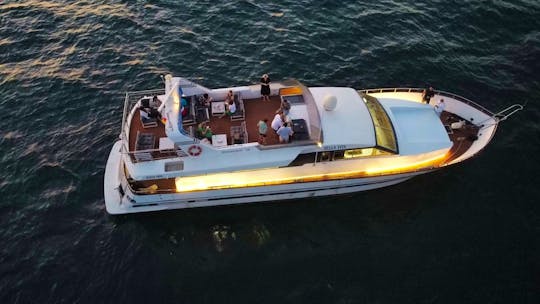 Canados 75 Flybridge Luxury Yacht for Charter - Mangalia