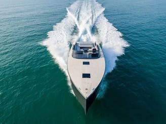 Une expérience de yacht de luxe ultime sur l'eau