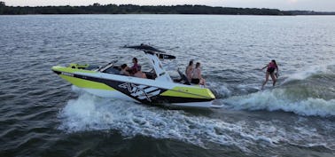 DFW Luxury ATX 22  Surf/Tube/wakeboard/Family Cove/Party Cove