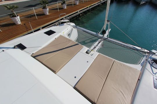 Aluguel de catamarã Amelie Dufour 48 em San Vincenzo, Toscana