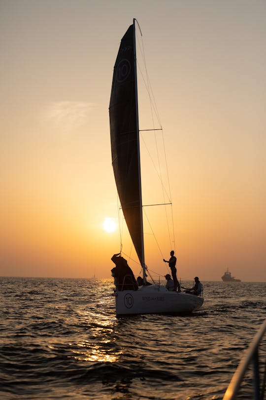 Une expérience de navigation unique || 4 voiliers || De vraies grandes voiles noires