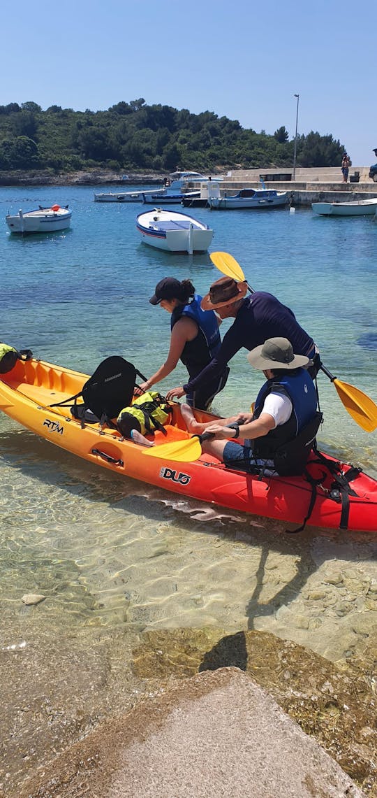 Kamenjak Nature Park: Kayak Tour with Snorkeling & Cave Exploring 