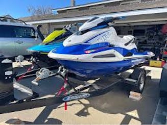 Lake Powell Rentals - Yamaha VX Deluxe Waverunner