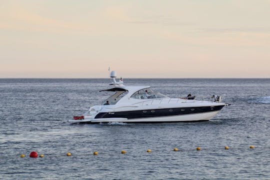 El mejor yate en Cabo Cruisers Yachts de 60 pies: lujosa escapada a Cabo